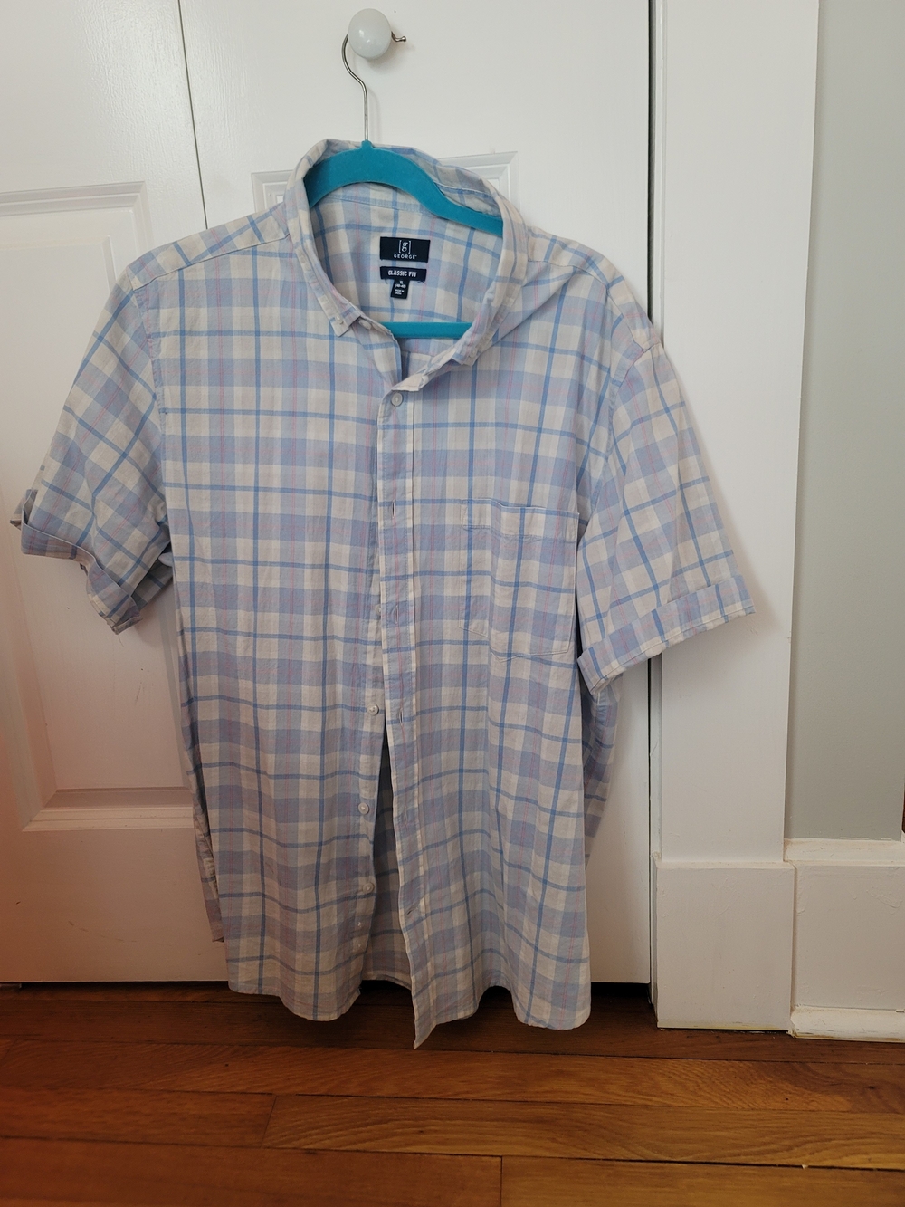 George XL Men’s Short-Sleeve Plaid Button-Down Shirt - Light Blue & White